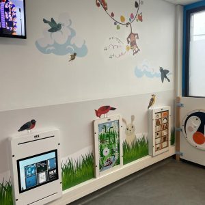 Comment bien aménager une salle d’attente et créer un espace accueillant et apaisant pour les enfants ?
