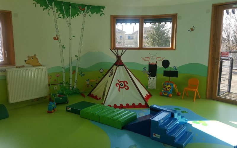 Advita_ Santé_Maison_des_parents_de_la_tronche_aire_de_jeux_advita